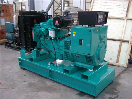 沂南200kw康明斯柴油发电机组图片 沂南200kw康明斯柴油发电机组图片